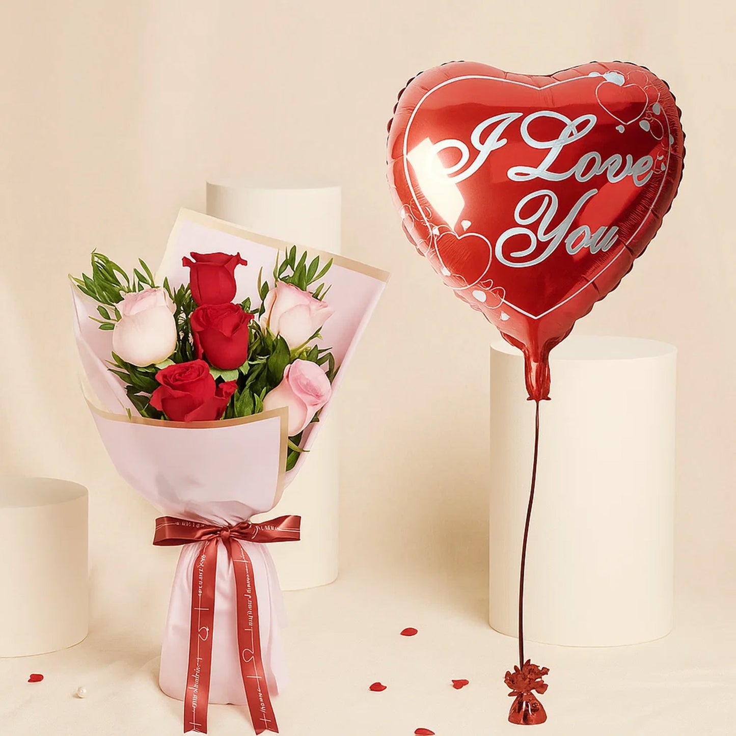 Combo Rose Bouquet N Heart Shape Balloons