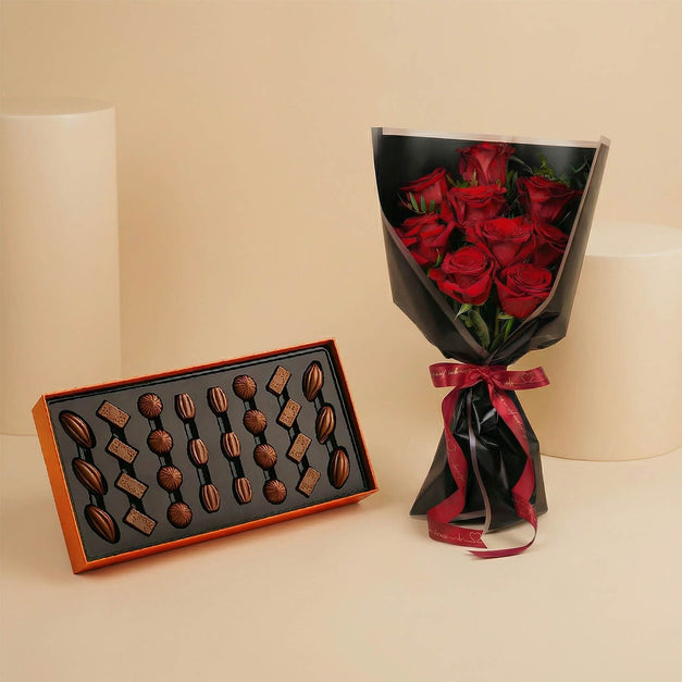 La Merna Chocolate Box with Red Roses Bouquet 