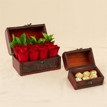 Treasure Box Roses & Rocher