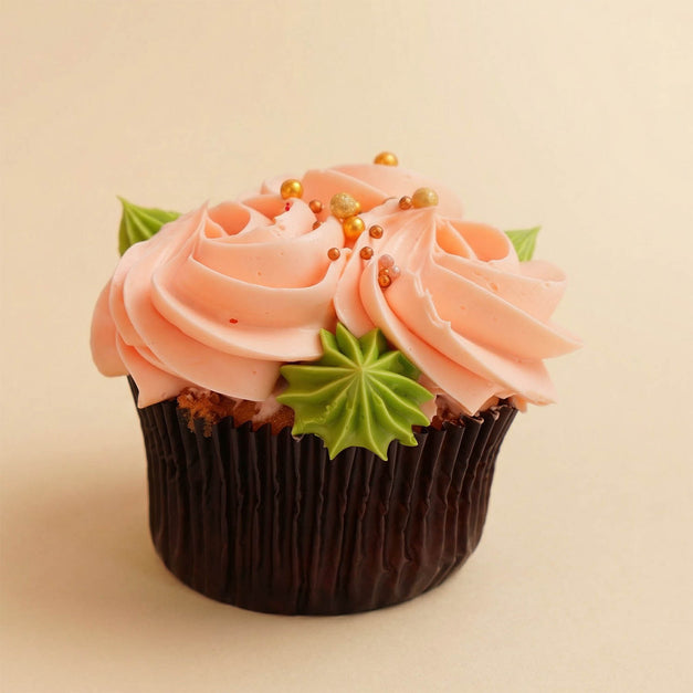 6 Noor Bloom Vanilla Cupcakes