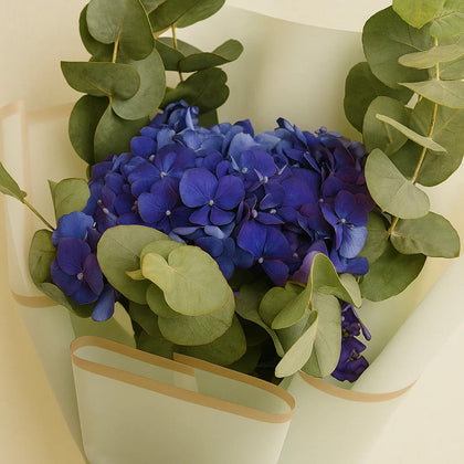 KANZAL Diamond Chocolate n Blue Hydrangea Bouquet