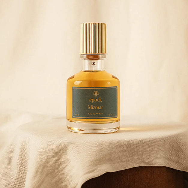 MUNIKH Sticks & Mini Bites Chocolates with Epock Guitar Unisex Perfume 