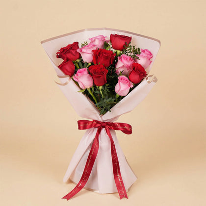 Love Tag Red n Pink Flower Bouquet