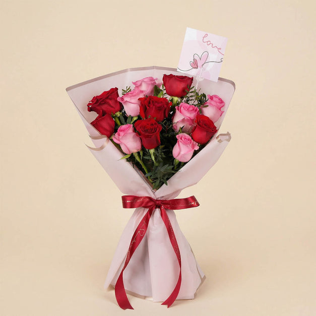 Love Tag Red n Pink Flower Bouquet