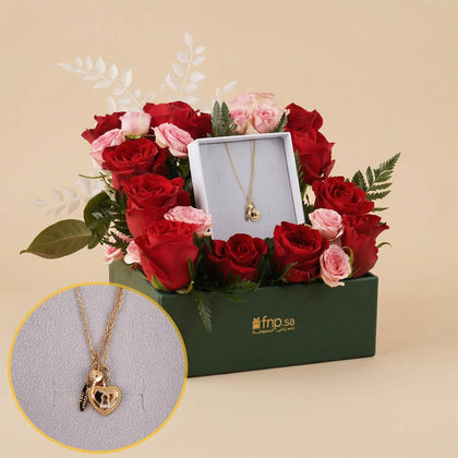 Fontenay Paris Necklace n Flower Box