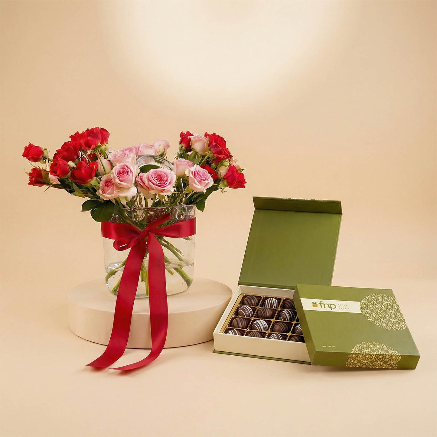 Roses Vase with Chocolate Premium Box