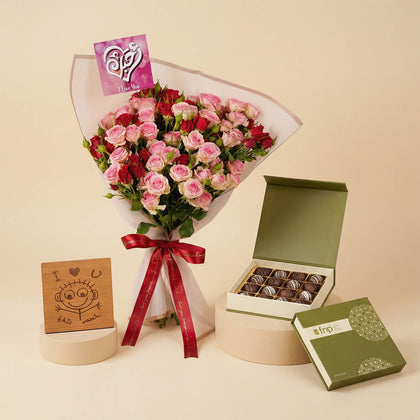 Baby Rose Bouquet with Chocolates n Table Top