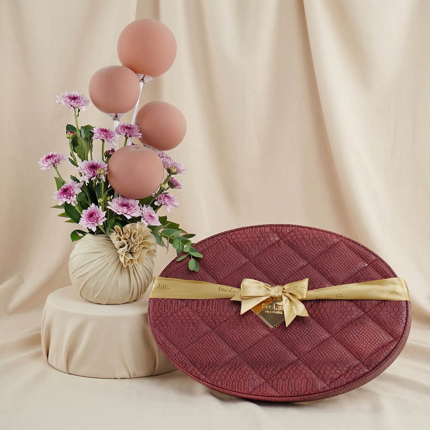 Bostani Chocolate Leather Box with Flower Vase n Balloons