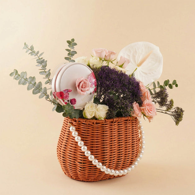 Bostani Rose Box with Flower Bag