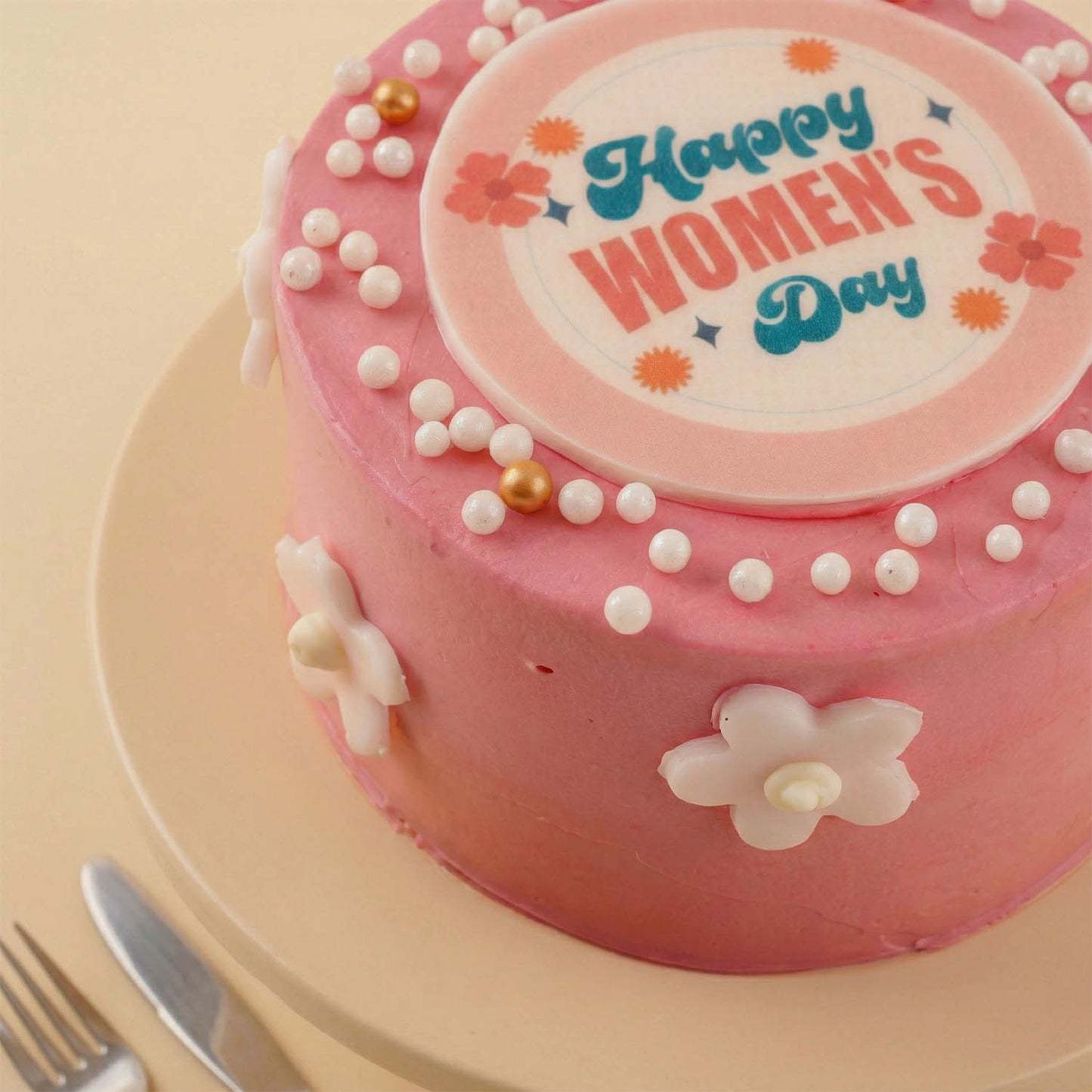 Womens Day Combo | Flower Vase with Mini Cake