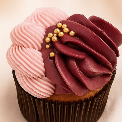 Celebratory Cupcake Set 6 Pieces Red Velvet 