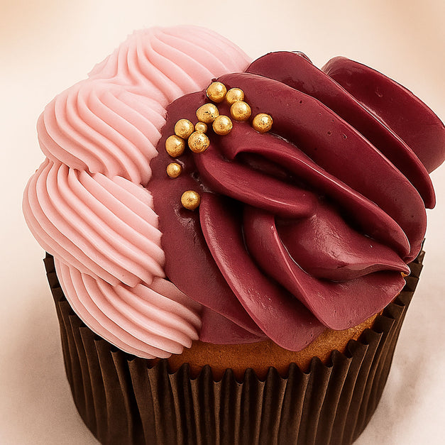 Celebratory Cupcake Set 6 Pieces Red Velvet 