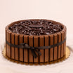KitKat Wrapping Chocolate Cake