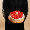 Almond Flakes Cake With Strawberries 
