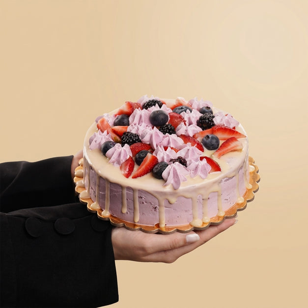 Berries n Vanilla Chilled Delight Cake