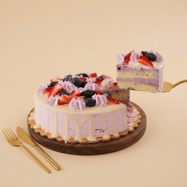 Berries n Vanilla Chilled Delight Cake