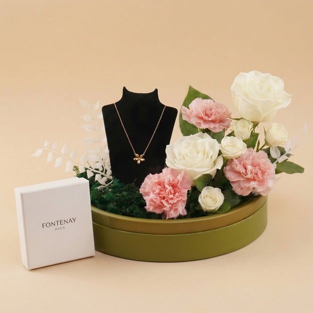 Fontenay Necklace Flower Pendant Floral Tray