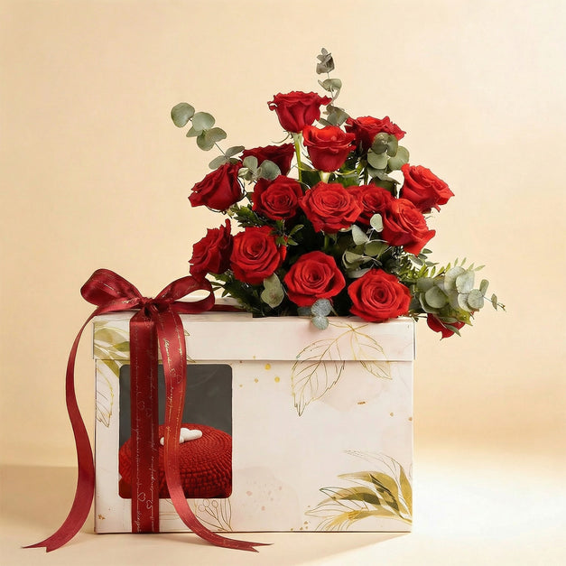 LOVE Box | Roses & Chocolate Cake for Love