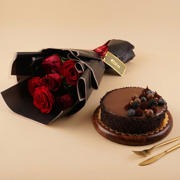 Romantic Cake n Roses Bouquet