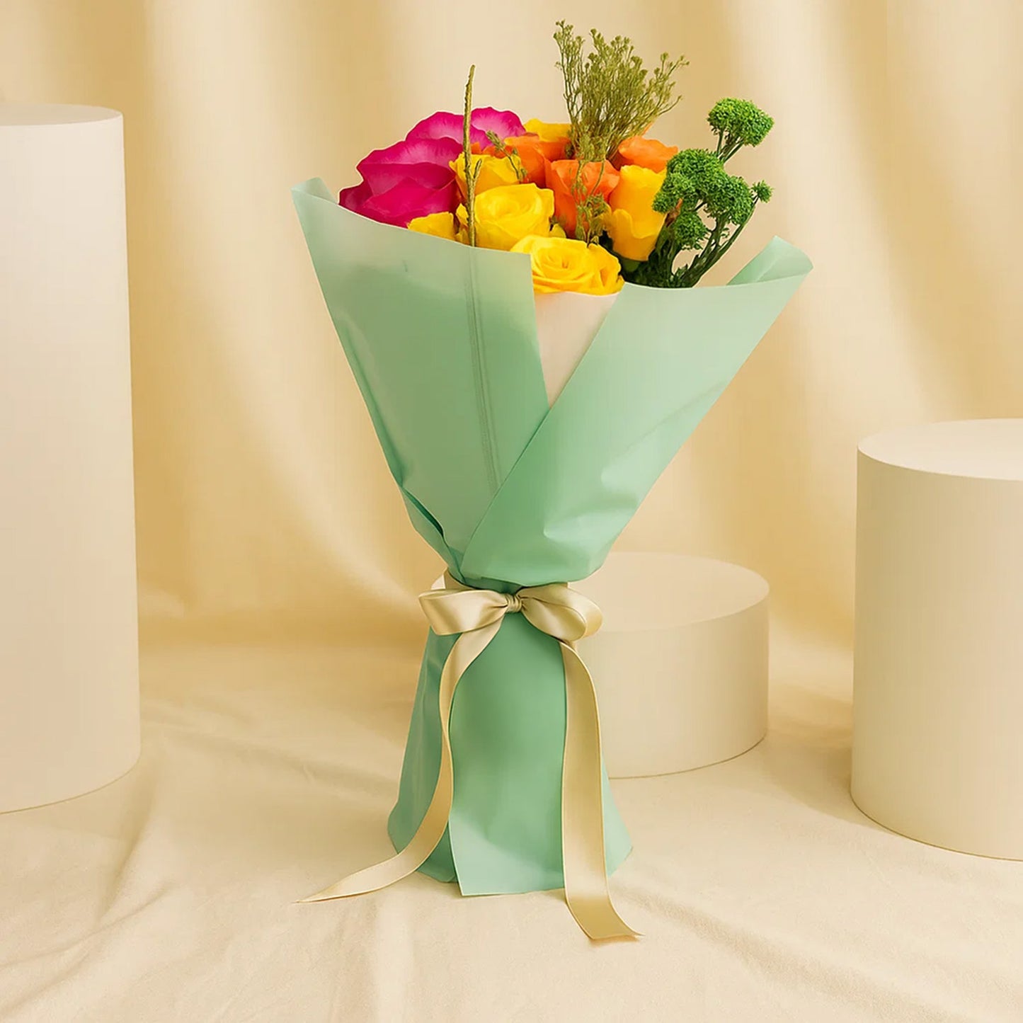 Bostani Luxury Chocolate Box n Rose Bouquet
