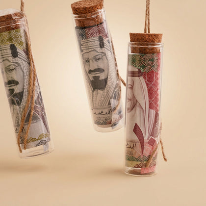 COngratulation Flowers and SAR1800 Money Arrangement