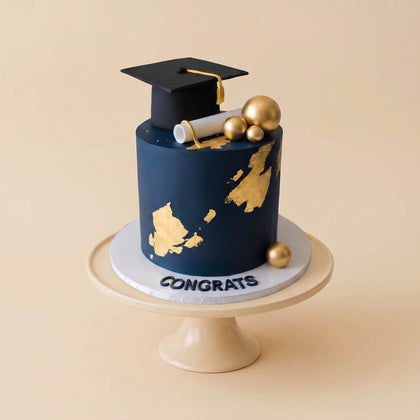 Happy to Graduate Celebration Cake