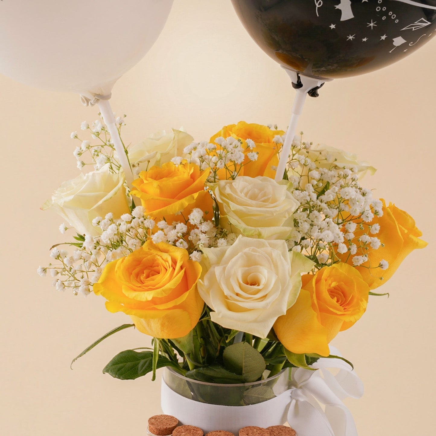 Graduation Flowers & Money Gift SAR800