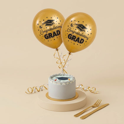 Small Graduation Cake and Balloons