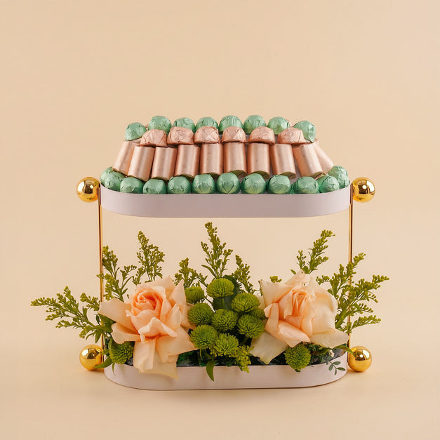 Luxury Patchi Gift with Peach Roses