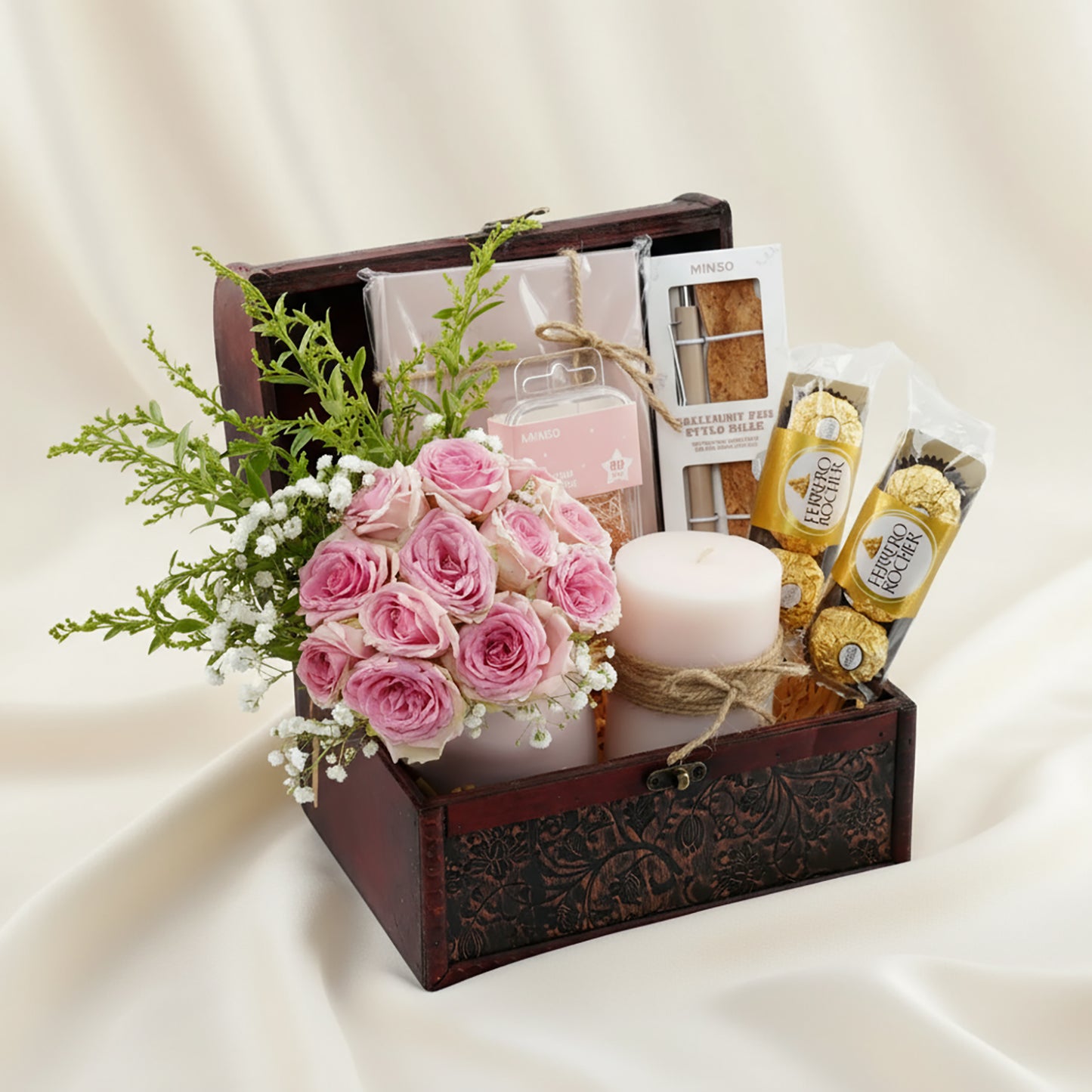 Ferrero Rocher n Roses Gift Hamper