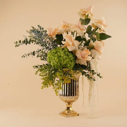 Royal Peach Elegance Rose Vase
