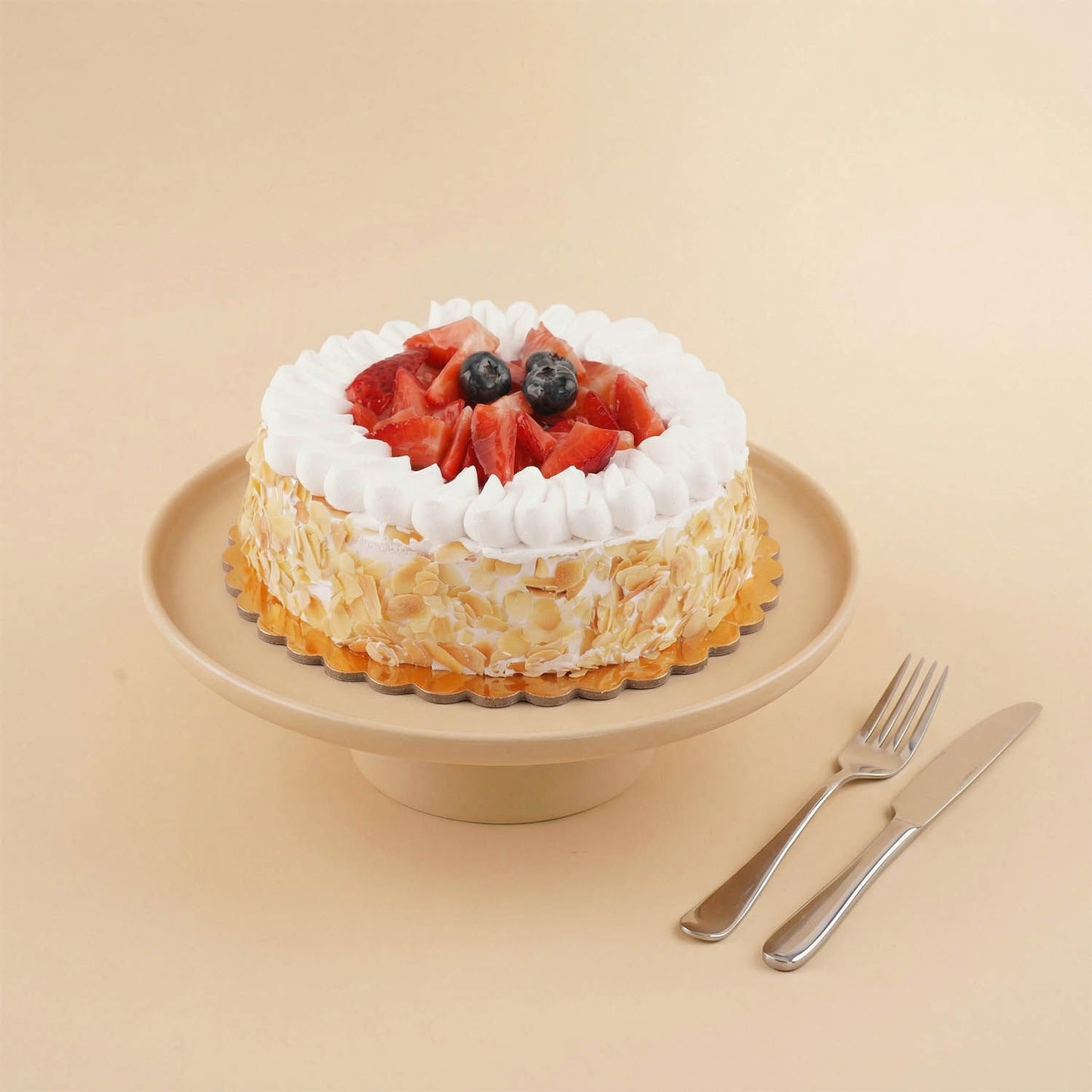 Strawberry Mousse Almond Flakes Cake