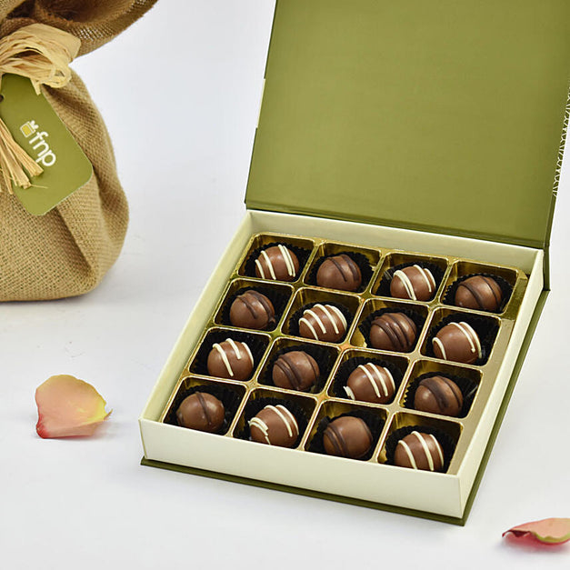 12 Cappuccino Roses Bouquet n Chocolate Box
